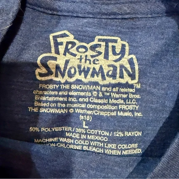 NEW “STAY FROSTY” snowman short sleeve T shirt- Size Large - Picture 2 of 2